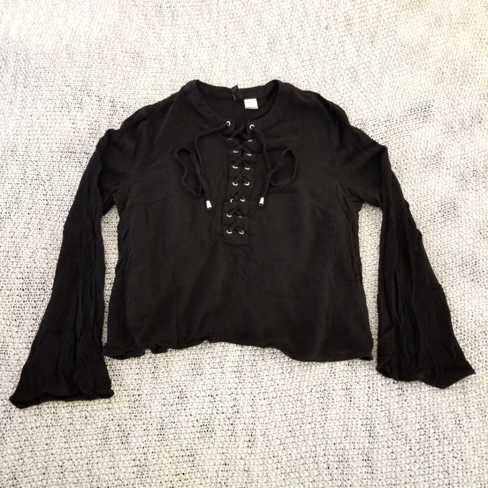 Lace up cropped top